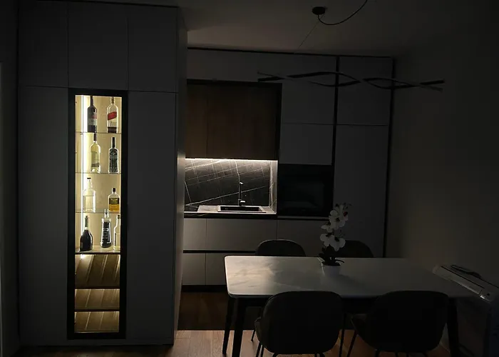 New Bazaar, Grand Appartement *